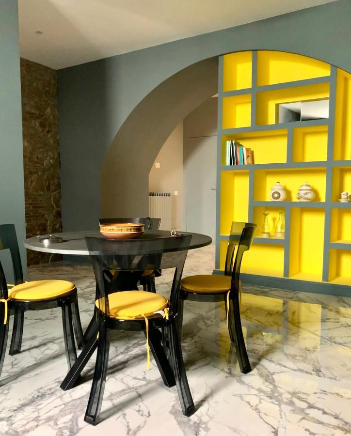 Modern City Center Apartment Benevento Exterior photo